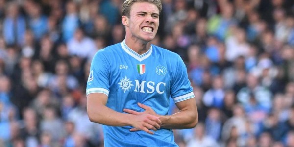 意甲第6轮：22岁曼联弃将霍伊伦助那不勒斯逆转热那亚，登顶积分榜